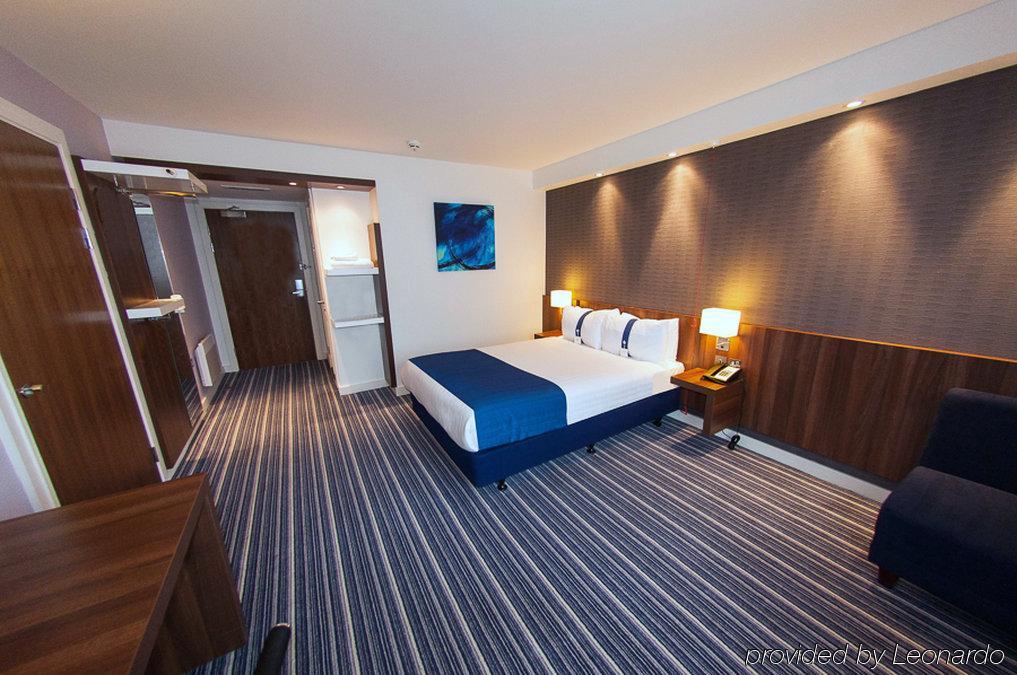 Holiday Inn Express Liverpool Hoylake, An Ihg Hotel Εξωτερικό φωτογραφία