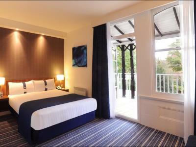 Holiday Inn Express Liverpool Hoylake, An Ihg Hotel Εξωτερικό φωτογραφία