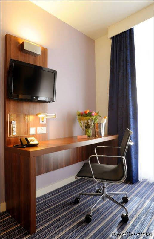 Holiday Inn Express Liverpool Hoylake, An Ihg Hotel Εξωτερικό φωτογραφία